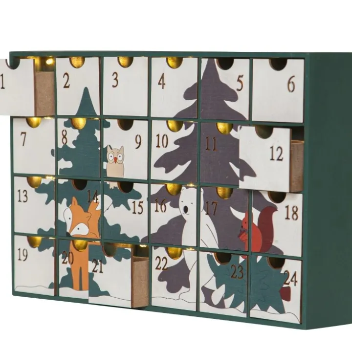 Adventskalenderhus i trä