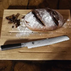 Brödkniv KAI