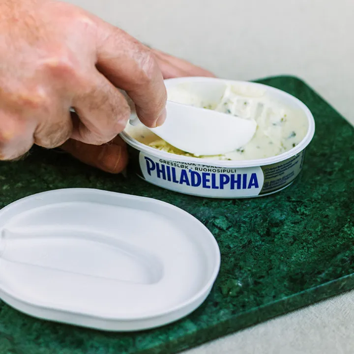 Brelock, lock & smörkniv till Philadelphiaost