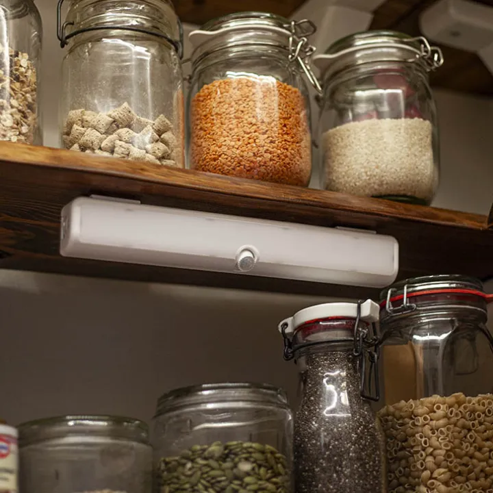 Dimbar garderobsbelysning