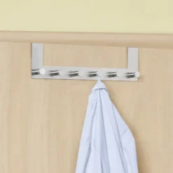 Dörrhängd kroklist 6 krokar i metall
