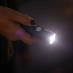 Ficklampa med USB