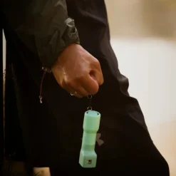 Försvarsspray med GPS, Plegium Smart