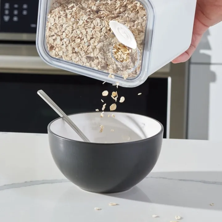 Förvaringsburk med fliplock 2,9L, iDesign