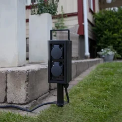 Grenuttag för utomhusbruk