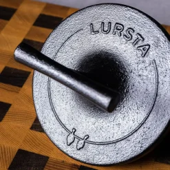 Hamburgerpress i gjutjärn, Lursta