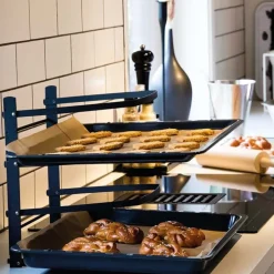 Hopfällbart bakplåtsställ