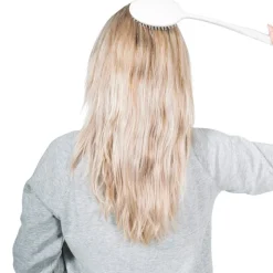 Hårborste med långt handtag