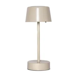 Liten solcellsladdad bordslampa