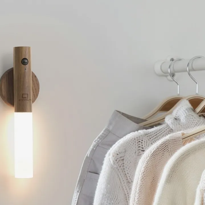 Löstagbar lampa med rörelsesensor