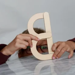 Magnetiskt bokstavsspel