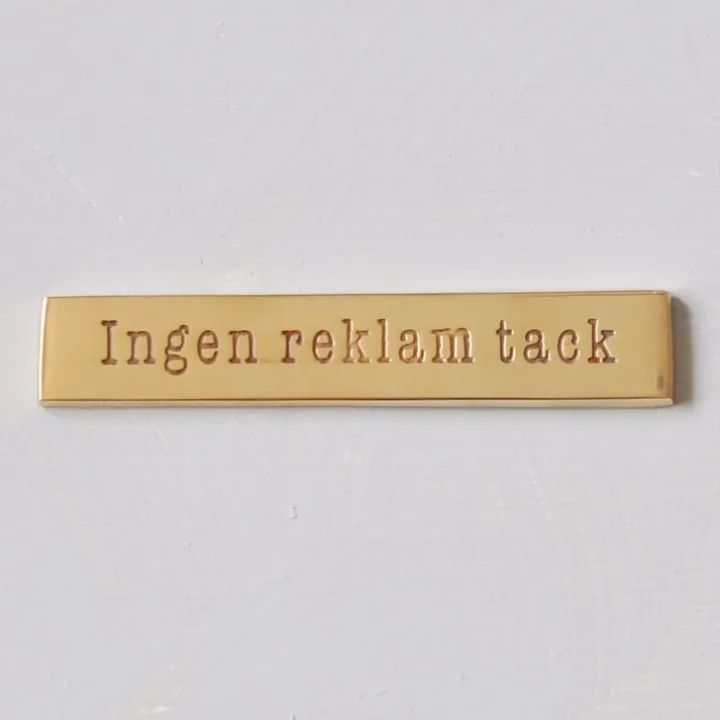 Mässningsskylt, Ingen reklam tack