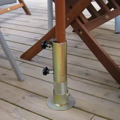 Parasollfot för trädäck