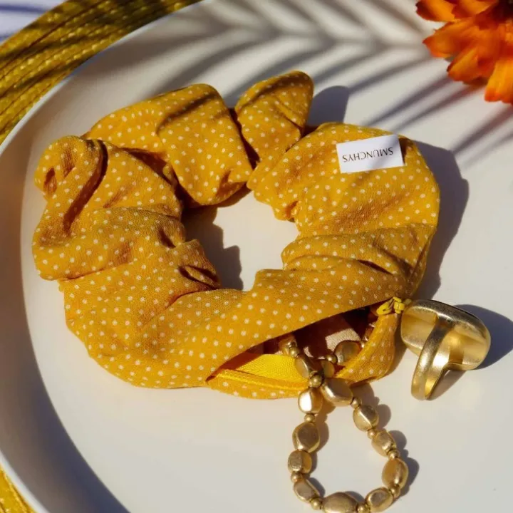 Scrunchie med ficka