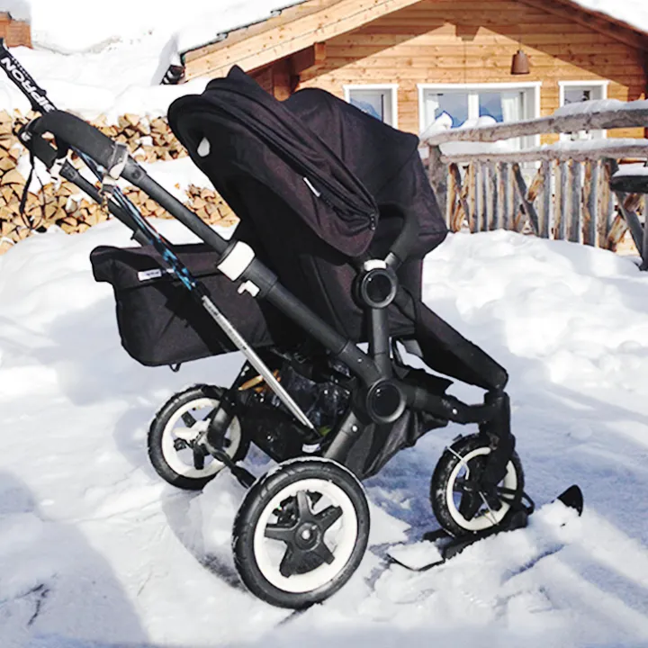Skidor till barnvagnen