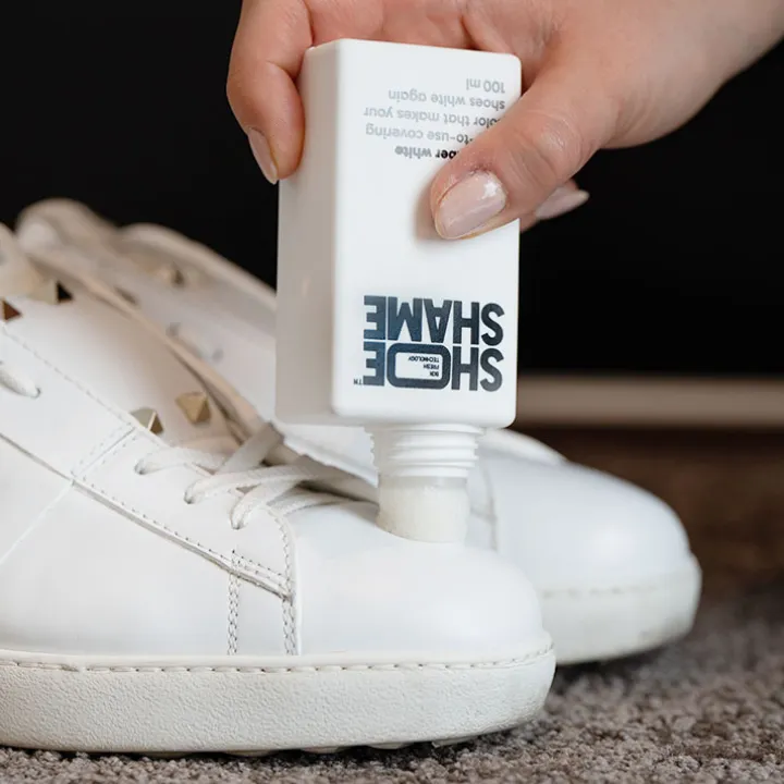Skofärg till vita sneakers