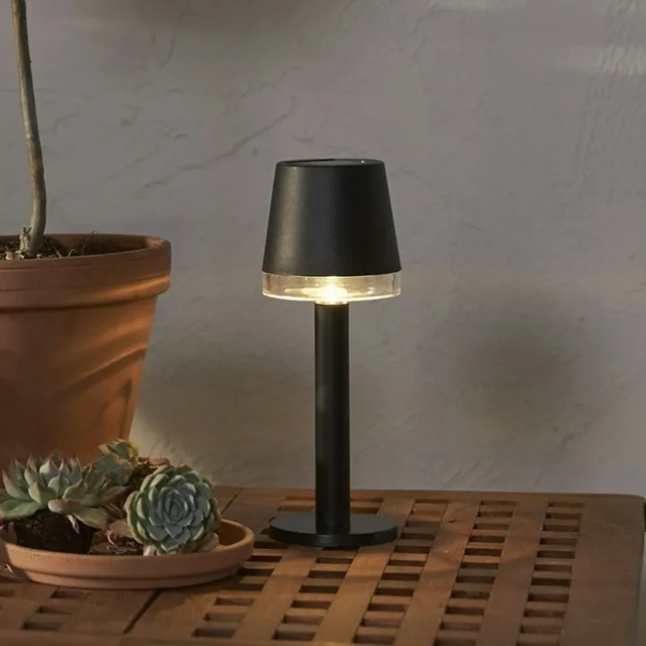 Solcellsladdad bordslampa mini
