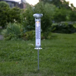 Solcellsladdad utomhustermometer