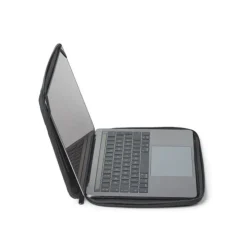 Solskydd och fodral till laptop